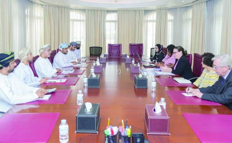 “النقد الدولي” يشييد بإجراءات سلطنة عمان لضبط الإنفاق وخفض سقف الدين العام