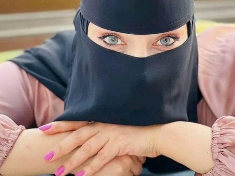 كويتيات للزواج | فتيات كويتيات يعرضن انفسهن للزواج من أي رجل مقابل هذخ الشروط